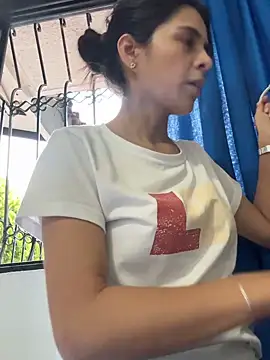 EvaMiranda online show from 04-20-26, 10:44