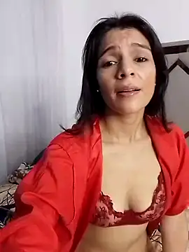 EvaMiranda online show from 05-20-26, 03:13