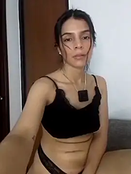 EvaMiranda online show from 07-08-26, 03:11