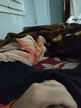 amirMohamed58 online show from 02-08-26, 12:14