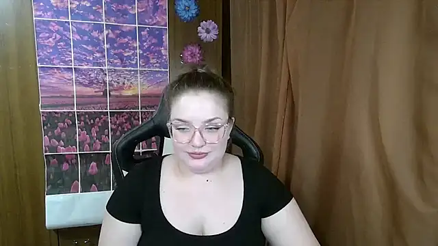 Teasing Dora online show from 07-28-26, 02:29