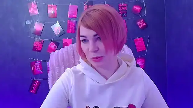 CuttieEmma online show from 03-29-26, 11:32