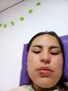 Kennya Rodriguez online show from 02-13-25, 09:20