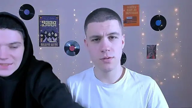 Snapshot of neo_raze chatting on 02-08-26, 08:12 neo raze online show from 02-08-26, 08:12