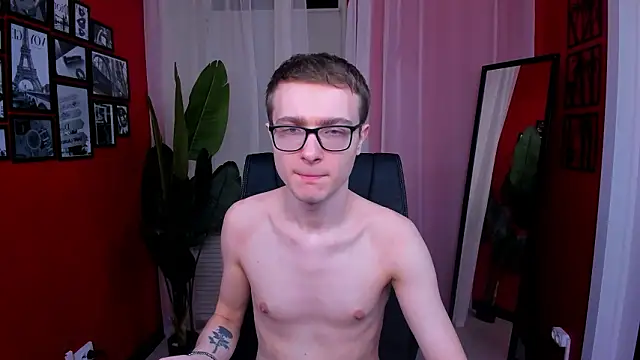 Snapshot of Emmit_Barker chatting on 03-05-26, 10:00 Emmit Barker online show from 03-05-26, 10:00