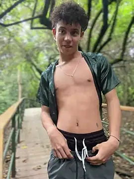 yoursexyjose online show from 04-18-26, 07:58