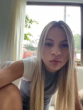 Mia Rosee1 online show from 07-25-26, 09:45