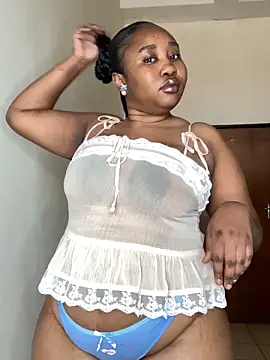 MeekyCurvyAss online show from 05-28-26, 10:45