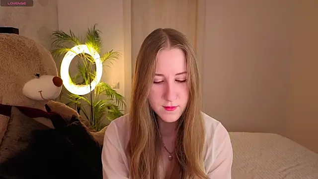 CassieReborn online show from 03-03-26, 04:24