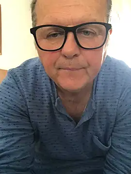 Snapshot of YachtCaptain10 chatting on 02-02-26, 10:36 YachtCaptain10 online show from 02-02-26, 10:36