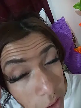 NathalialLooes online show from 05-20-26, 11:00