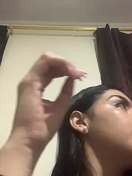 KarelyMitchel online show from 04-05-26, 03:47