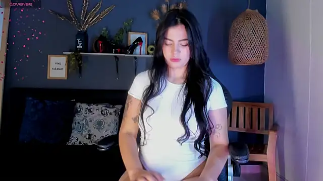 eliza pink24 online show from 07-23-26, 05:33