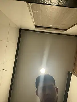 jhayko22 online show from 04-10-26, 09:41