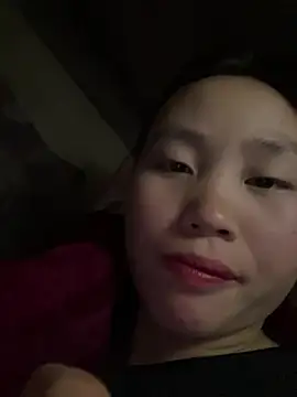 Snapshot of kekely chatting on 03-08-26, 02:04 kekely online show from 03-08-26, 02:04