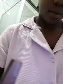 FlameZee online show from 03-03-26, 04:57