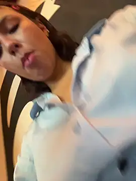 Kitty San xXx online show from 06-22-26, 07:33