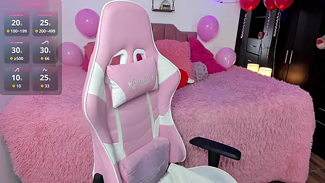 SiennaBloom online show from 02-12-26, 10:43