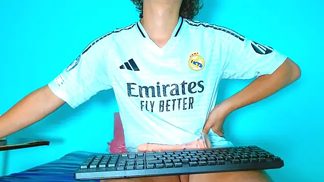 Snapshot of arielnoir6958 chatting on 05-30-26, 06:49 arielnoir6958 online show from 05-30-26, 06:49