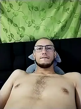 Snapshot of Camilo1826 chatting on 04-08-26, 03:23 Camilo1826 online show from 04-08-26, 03:23