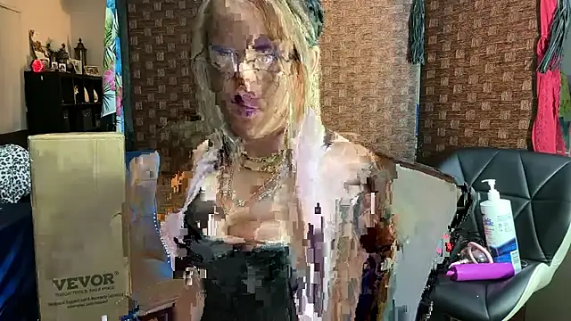 VANTABLACKXXX online show from 02-26-26, 12:37