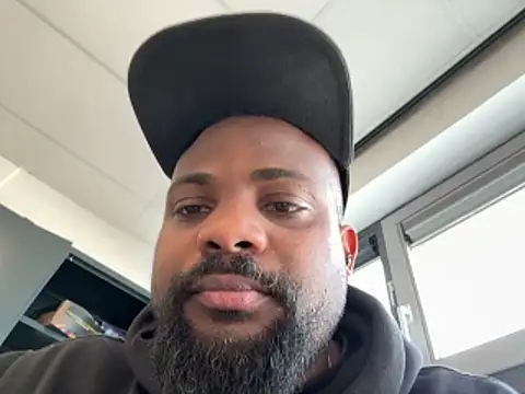 BigCatXLOfficial online show from 04-08-26, 01:00