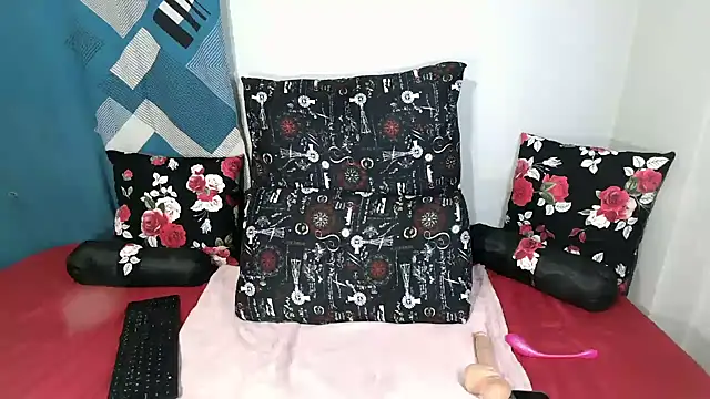 Riaanxxx online show from 04-01-26, 12:22