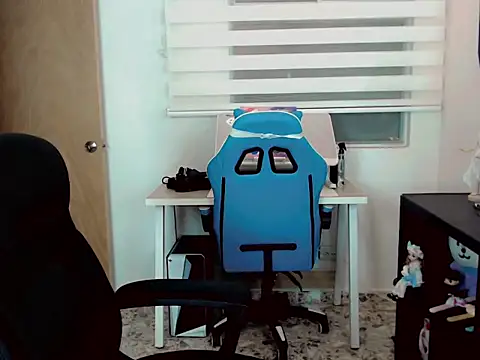 duvisex19 online show from 02-08-26, 04:27