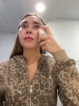 MonicaWestt online show from 03-08-26, 07:01