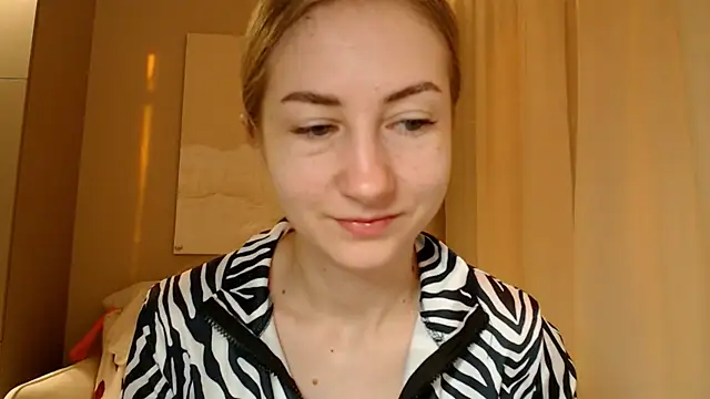 BluueSilk online show from 02-11-25, 06:08