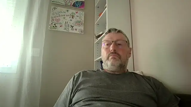 doudou310 online show from 03-27-26, 06:08