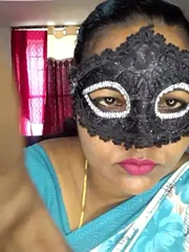 Snapshot of Tamil_Shalini12 chatting on 05-05-26, 05:04 Tamil Shalini12 online show from 05-05-26, 05:04