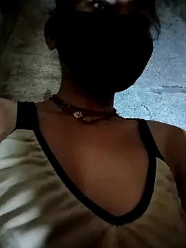 Sunali Bendre online show from 04-03-26, 04:21