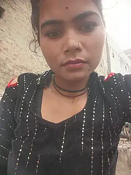 Sunali Bendre online show from 07-26-26, 01:58