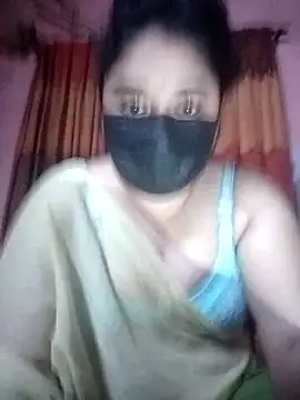 x -hot online show from 02-26-26, 05:34