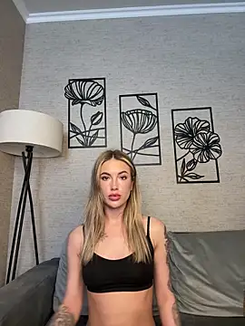 Snapshot of xXKelly_bonb0nXx chatting on 05-21-26, 01:07 xXKelly bonb0nXx online show from 05-21-26, 01:07
