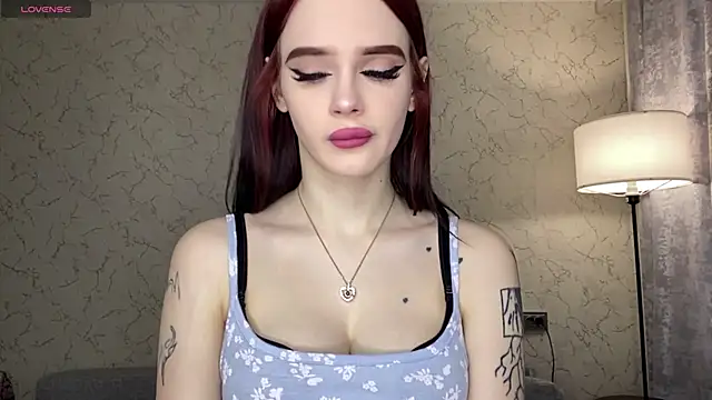 IeshaOsorio online show from 02-25-26, 06:12