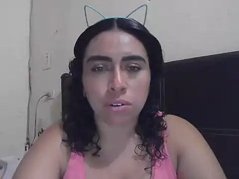 DalilahMx online show from 04-28-26, 03:06