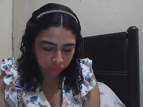 Snapshot of DalilahMx chatting on 06-10-26, 10:41 DalilahMx online show from 06-10-26, 10:41