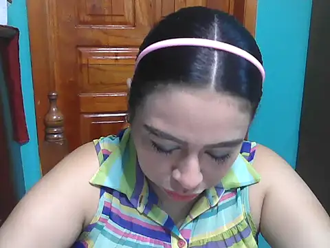 Snapshot of DalilahMx chatting on 06-24-26, 02:38 DalilahMx online show from 06-24-26, 02:38