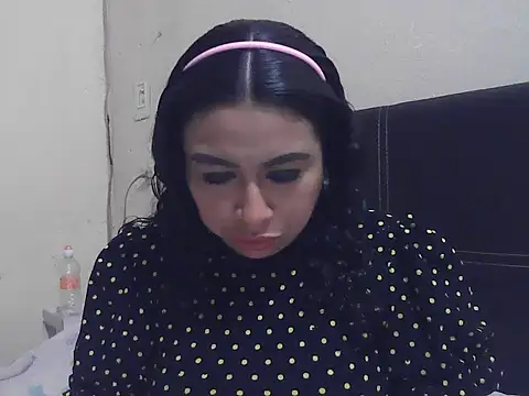 Snapshot of DalilahMx chatting on 07-10-26, 05:37 DalilahMx online show from 07-10-26, 05:37