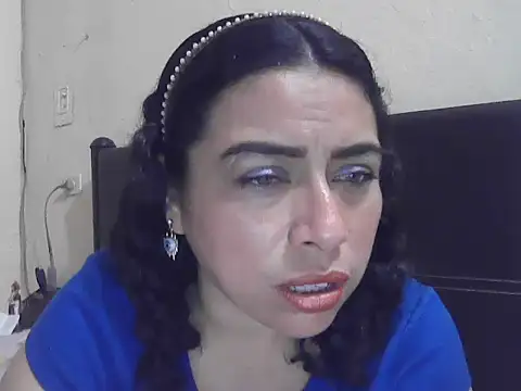 Snapshot of DalilahMx chatting on 07-23-26, 01:41 DalilahMx online show from 07-23-26, 01:41