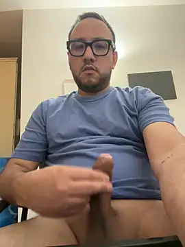 latinocalientehot online show from 06-07-26, 08:01