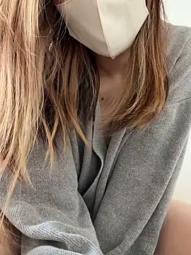 Snapshot of ayumi7 chatting on 03-04-26, 03:56 ayumi7 online show from 03-04-26, 03:56