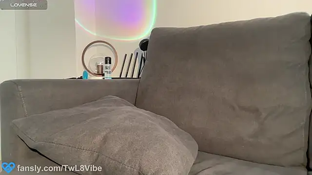 twl8vibe online show from 07-06-26, 03:03