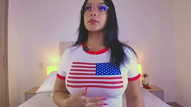 Anna-Lynn online show from 07-05-26, 02:40