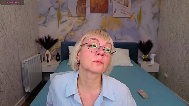 Ann Annise online show from 03-19-26, 09:02