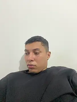 AlexP1090 online show from 07-30-26, 05:39
