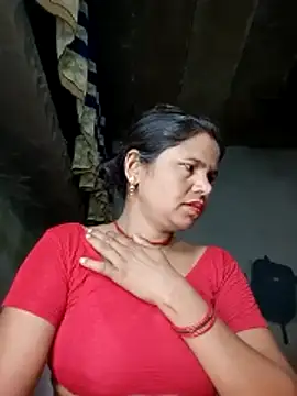 Snapshot of Pooja_sahu chatting on 06-16-26, 10:12 Pooja sahu online show from 06-16-26, 10:12