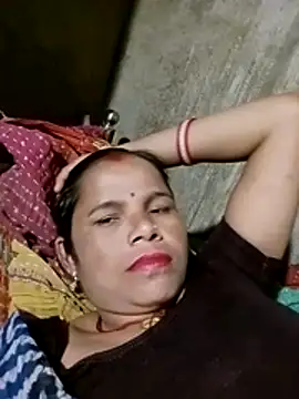 Snapshot of Pooja_sahu chatting on 07-02-26, 02:12 Pooja sahu online show from 07-02-26, 02:12